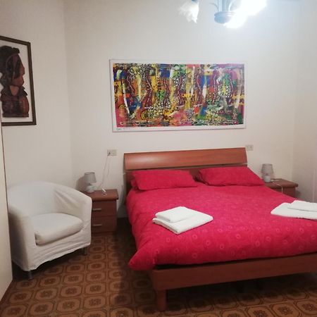 Villino Giuliana Villa Pietrasanta Habitación foto